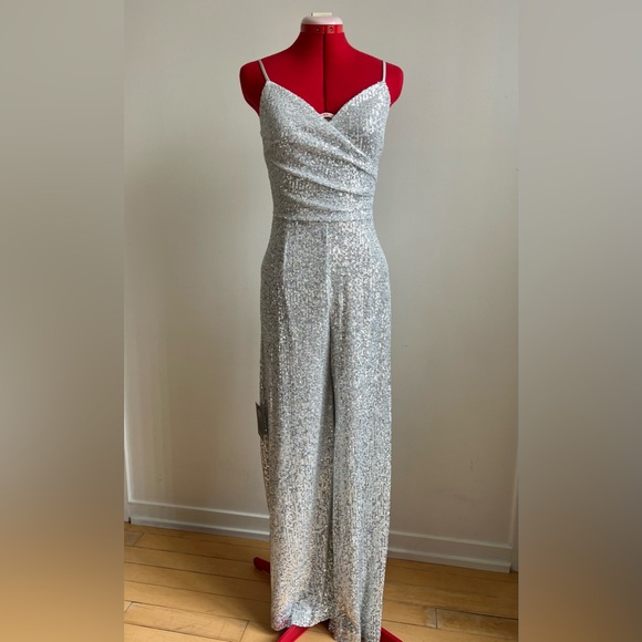 Le Chateau Sequin Jumper - Picture 2 of 6